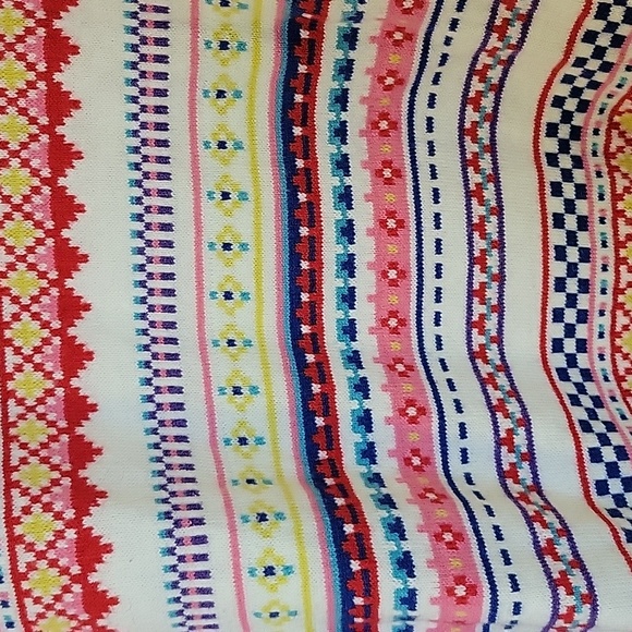 Multiple Color Sweater - Picture 4 of 8